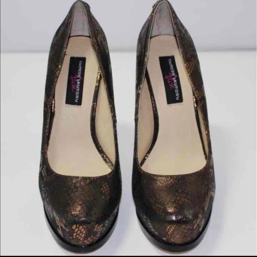 Chinese Laundry Elise Metallic Gold Black Snakeskin Stiletto Heel Size 10
